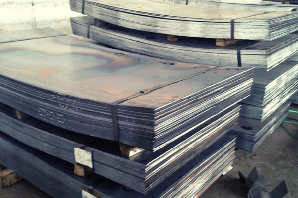 کاربردهای ورق سیاه در صنایع مختلف