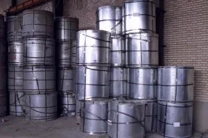 بررسی جامع تفاوت ورق سیاه و گالوانیزه