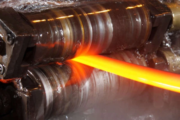 نورد سرد چیست؟ آشنایی با فرایند تولید، مزایا و معایب